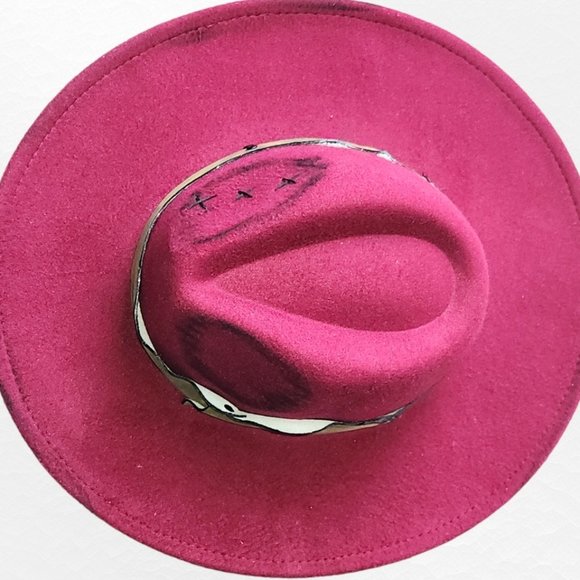 Burgundy Felt Hat with Camo leather trim - Picture 2 of 2